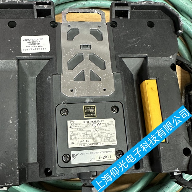 �o�a�����C(j��)����MC2000ʾ����ϵ�y(t��ng)���������C(j��)���ϾS�޽�(j��ng)�(y��n)�S��