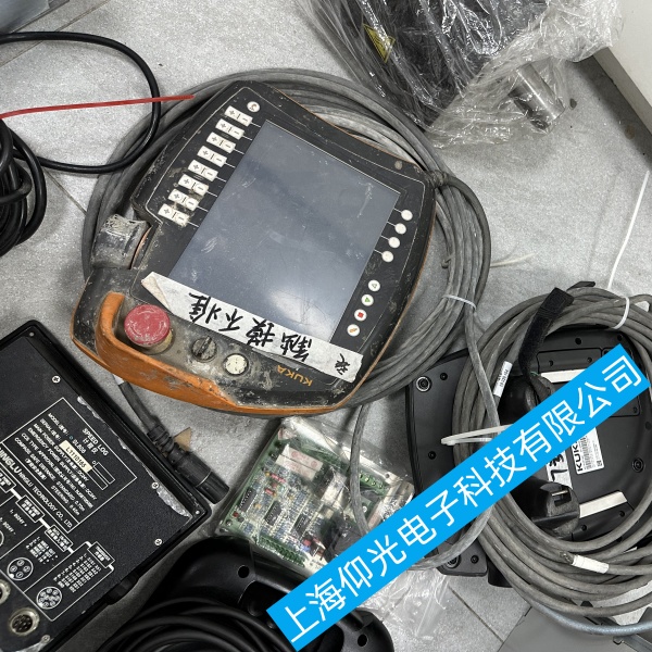 ���ݎ쿨�C����KR 360 R2830ʾ�����o���M��ϵ�y���ϾS���ļҌ����c